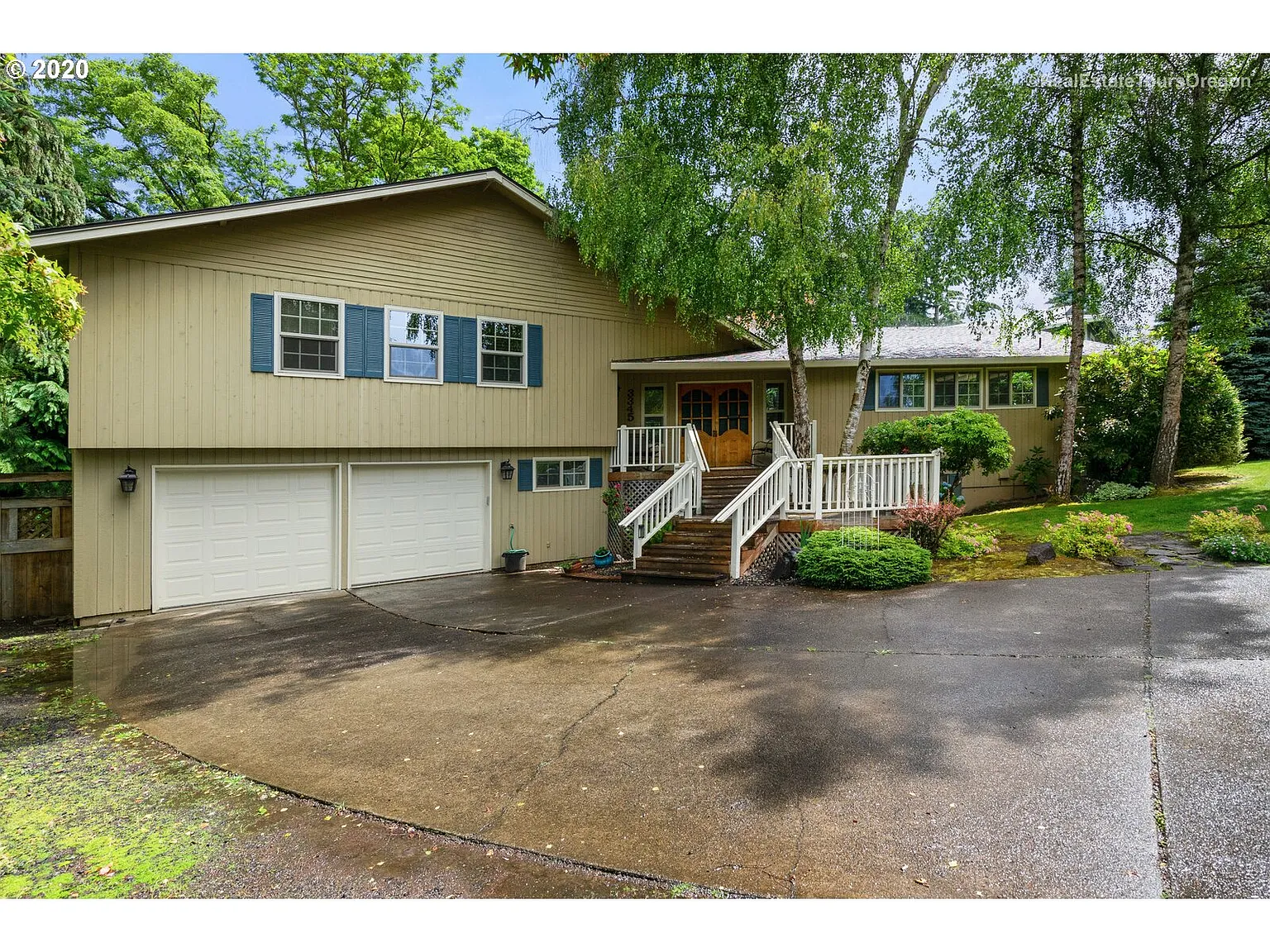 3345 Lavina Dr photo 1