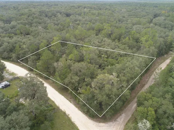 101 Shashy Ln #10, Florahome, FL 32140