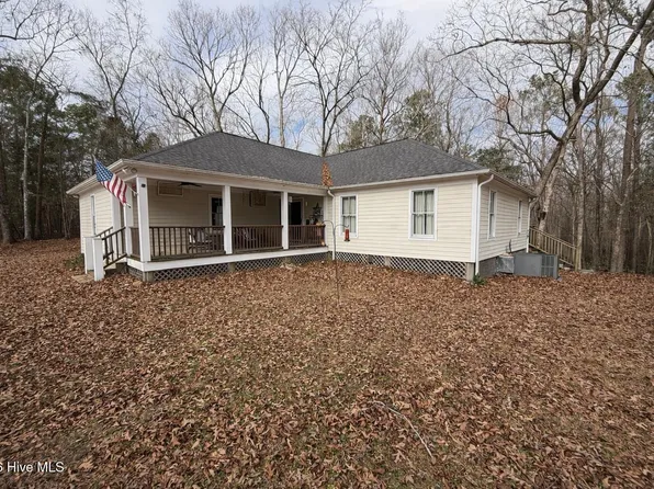 241 Paul Drive, Trenton, NC 28585