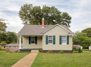 1617 Hillcrest Ave, Sheffield, AL 35660