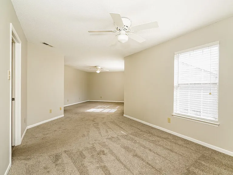 10841 Zimmerman Ln — Photo 12