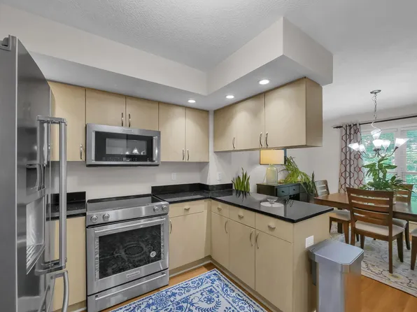 1235 Shagbark Rd, Columbus, OH 43230