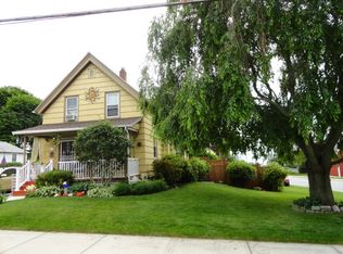 135 Baker Ave, Groton, CT 06340