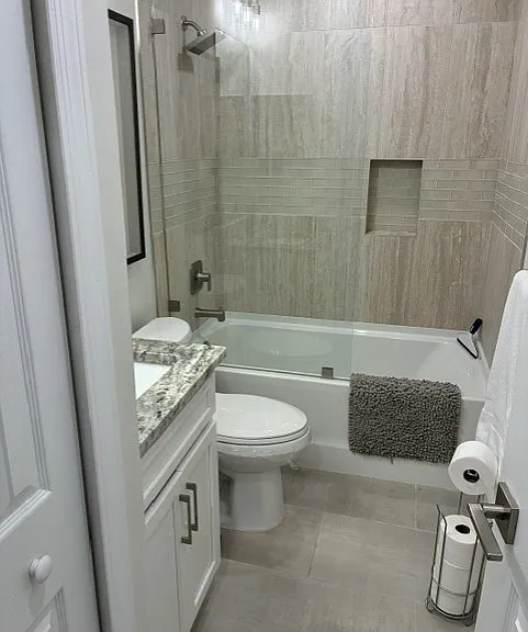 16126 Kelly Woods Dr — Photo 10