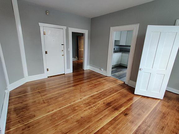 5th image of 815 N 5th St APT 201