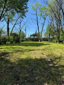 626 NW Village Dr, Lees Summit, MO, 64063