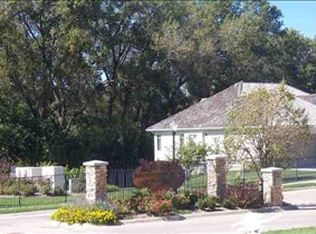 1725 S 190th Plz, Omaha, NE 68130