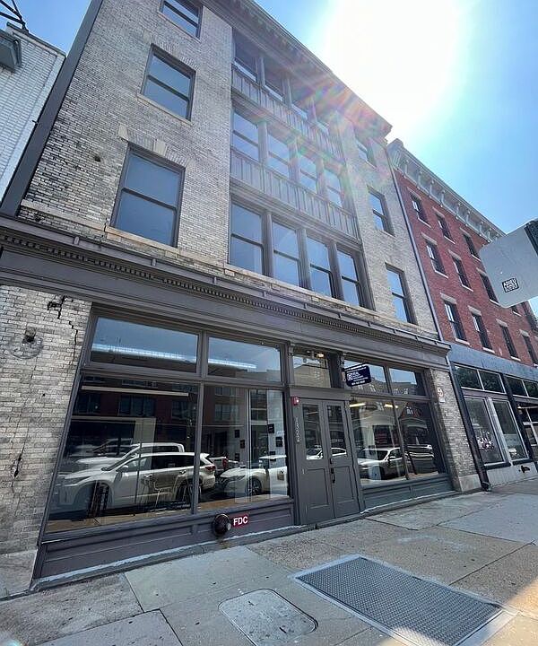 1st image of 1322 W Broad St APT 2D