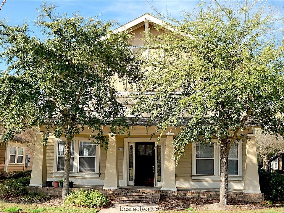 1st image of 1725 Harvey Mitchell Unit 1211