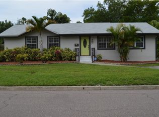 3822 Huntington St NE, Saint Petersburg, FL 33703
