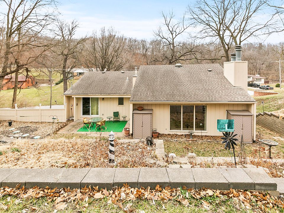 604 Delong Ave, Council Bluffs, IA 51503 Zillow