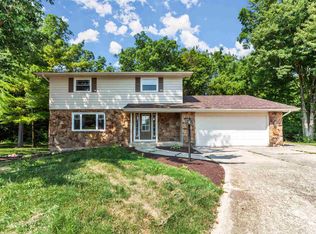 9330 Thunder Hill Pl, Fort Wayne, IN 46804