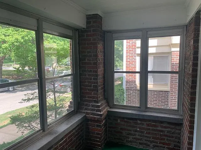 5105 Wyandotte St #2S — Photo 13
