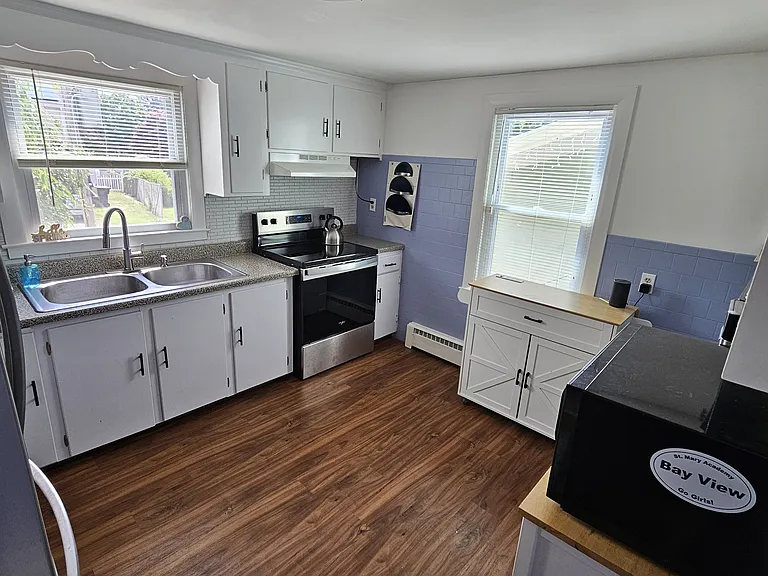 New fridge and stove!