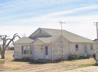 306 E Main St, Kress, TX 79052