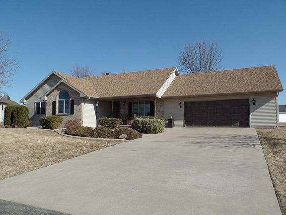 2nd image of N1768 Ivy Ln