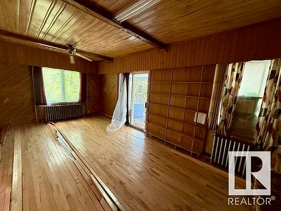 4th image of 3109 Park Ave