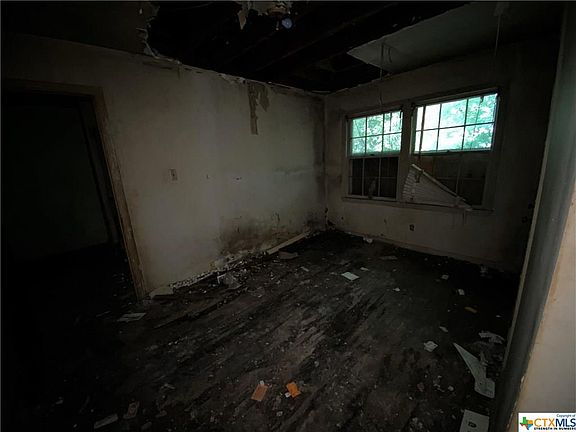 5th image of 1210 Jackson St