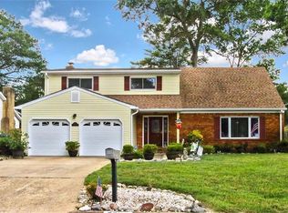 5713 Simon St, Virginia Beach, VA 23464
