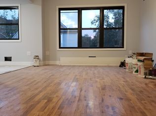 396 Lake Ave, Staten Island, NY 10303
