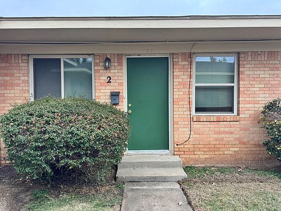 3rd image of 503 S Fannin Ave #2