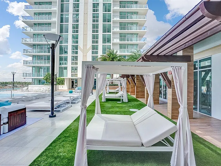330 Sunny Isles Blvd #5-2205 — Photo 58
