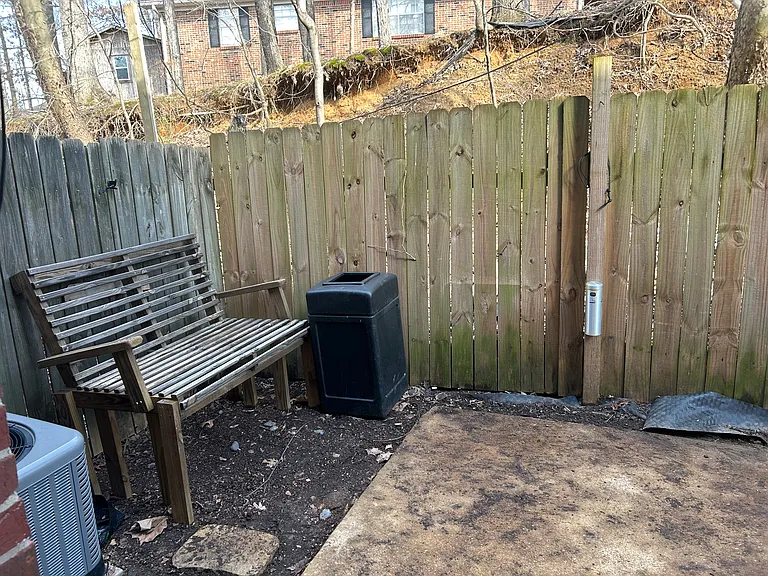 576 Anchorage Rd #B — Photo 7