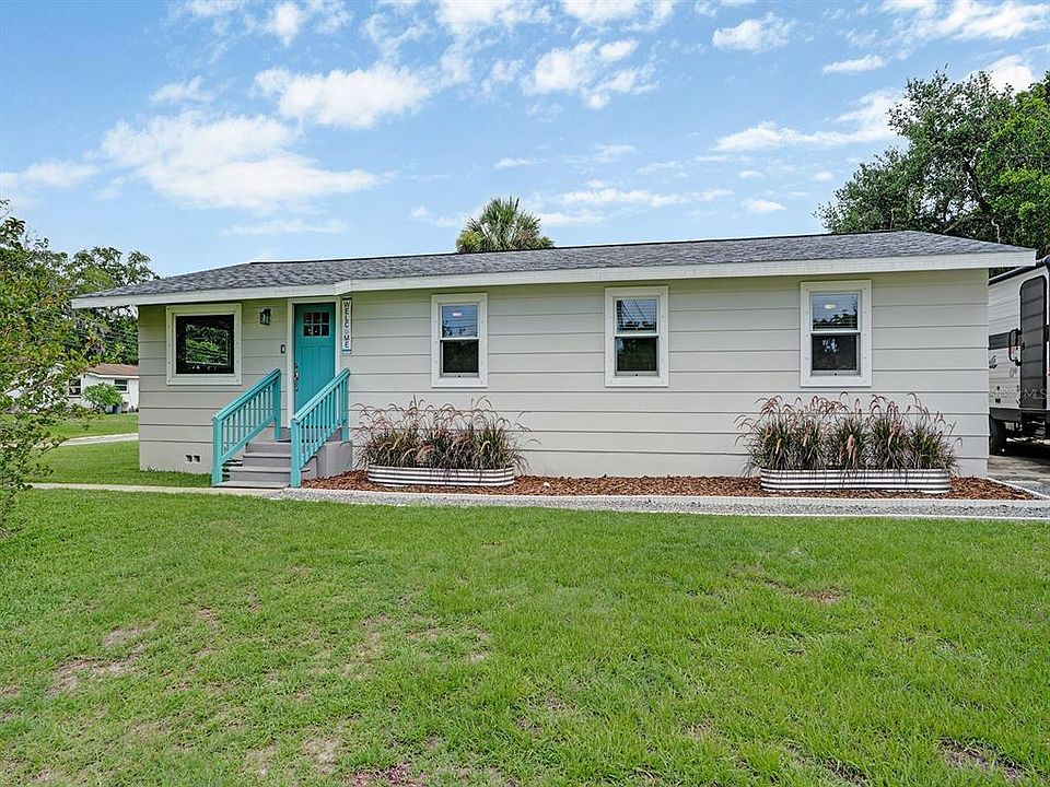 1st image of 5633 Essex Way
