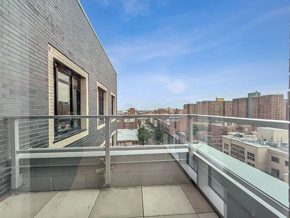 5th image of 13 W 116th St Penthouse B
