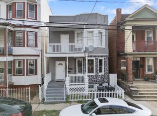 422 Jelliff Ave #1, Newark, NJ 07112