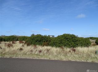 432 N Spinnaker St, OCEAN SHORES, WA 98569
