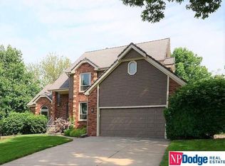 16416 Grover St, Omaha, NE 68130