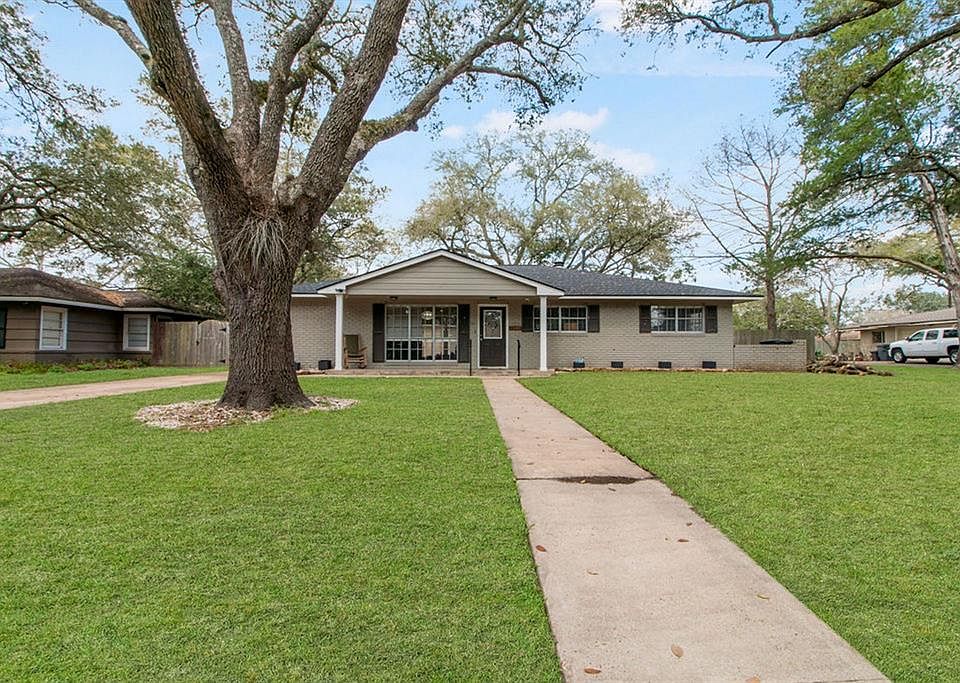 2509 Oak Dr, Bay City, TX 77414 MLS 82850232 Zillow