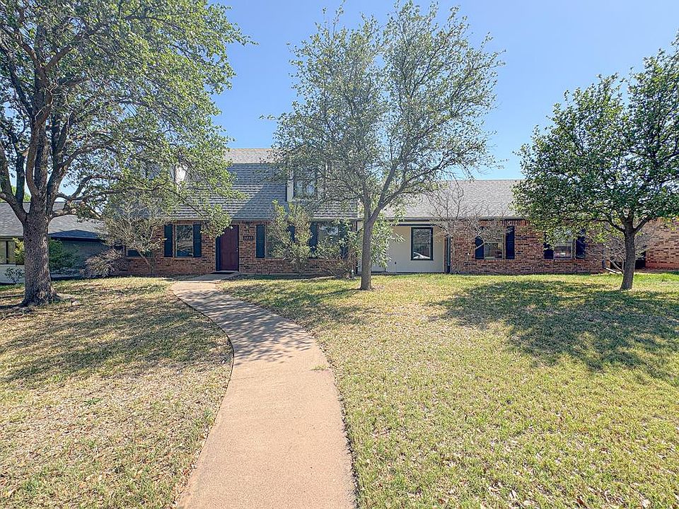 1st image of 3817 Hillcrest Dr