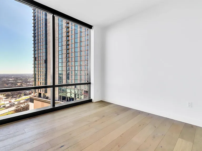 70 Rainey St #1607 — Photo 17