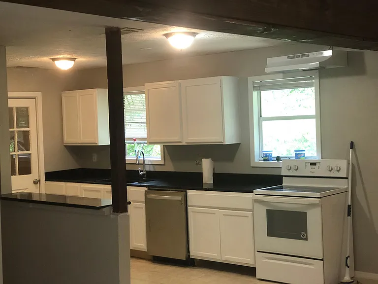 349 Melissa Ave — Photo 19