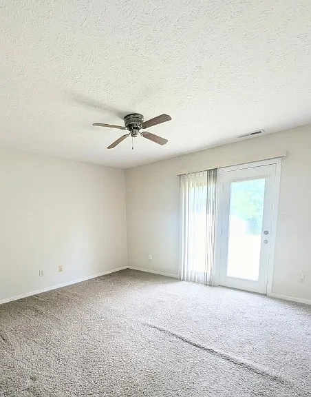 278 Longfellow Ln — Photo 11