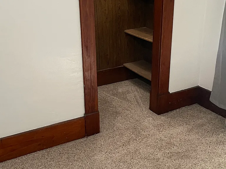 417 W Ferry St — Photo 14