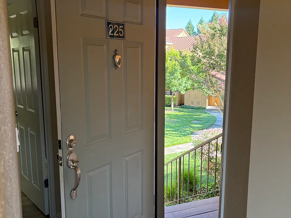 745 Watson Canyon Ct #225