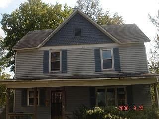 1st image of 201 E Shawnee St