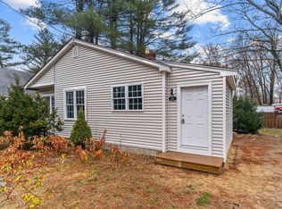 14 Samoset St, Norton, MA 02766