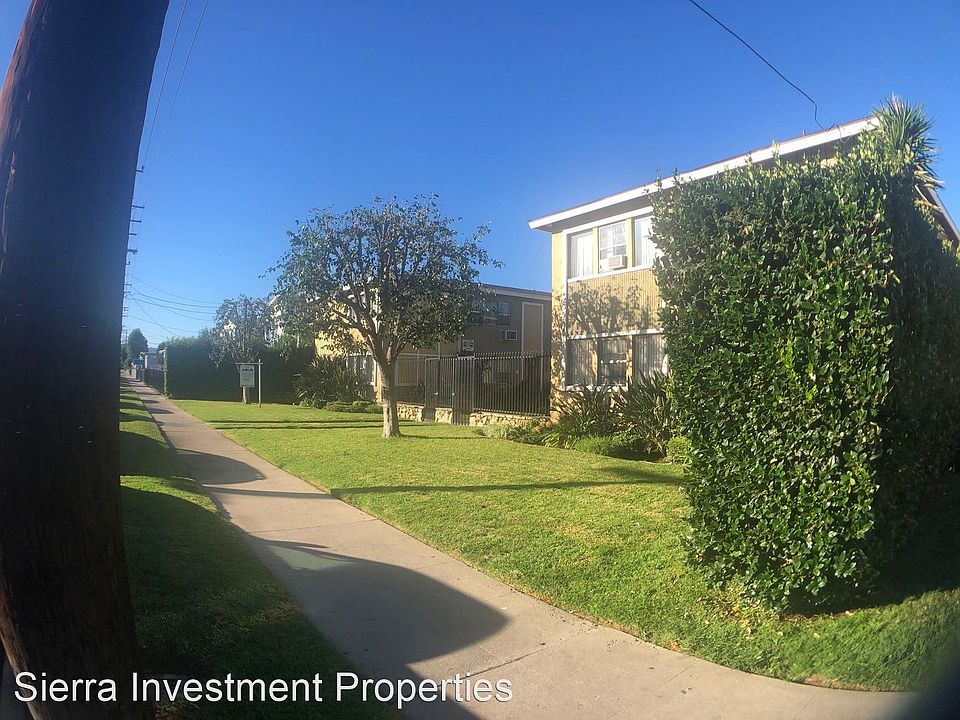 1st image of 7341 Variel Ave APT 7