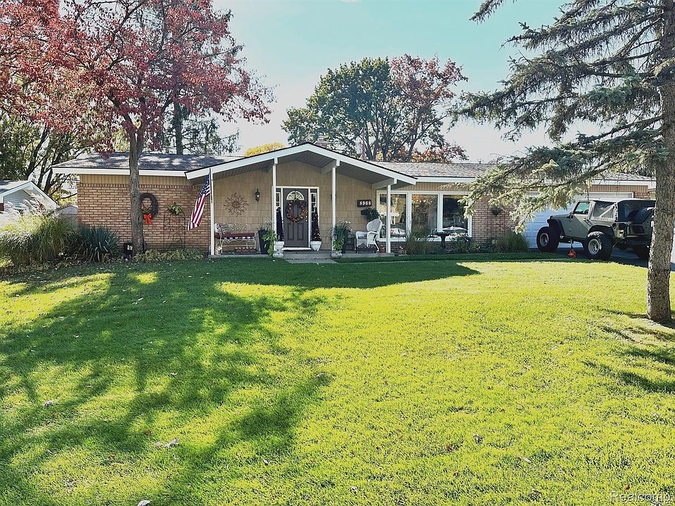 1st image of 8968 Devon Dr