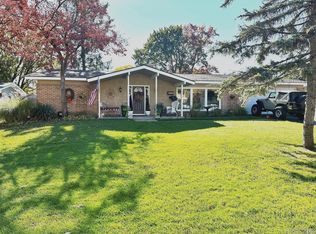 8968 Devon Dr, Shelby Township, MI 48317