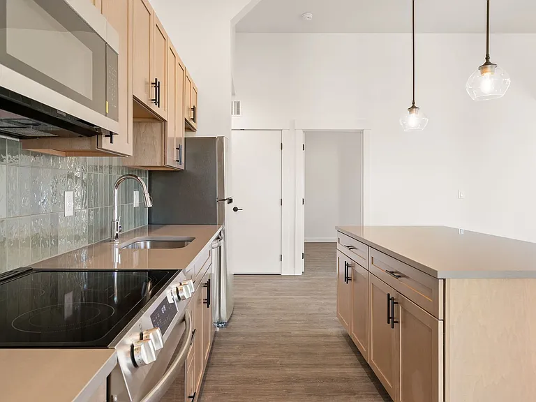 2508 SE 32nd Ave — Photo 14