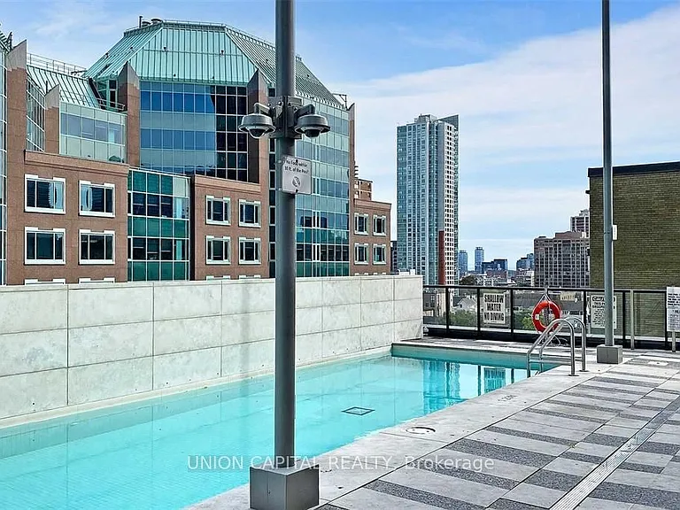 101 Charles St E #1401 — Photo 16