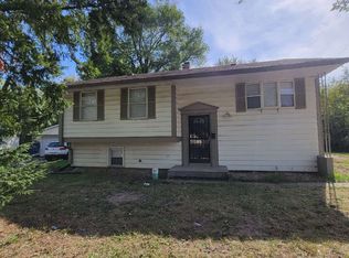 4041 Biscayne Rd, Indianapolis, IN 46226