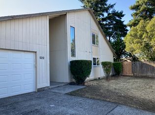 522 SE Olympia Dr, Vancouver, WA 98683