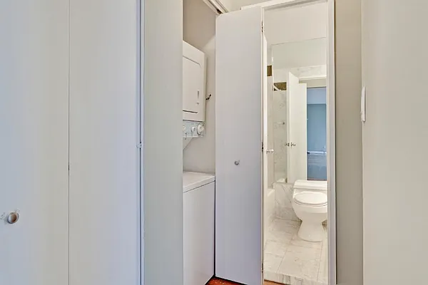 Rented by Level Group | media 10