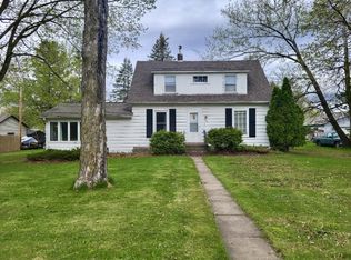 321 S 4th St, Luck, WI 54853